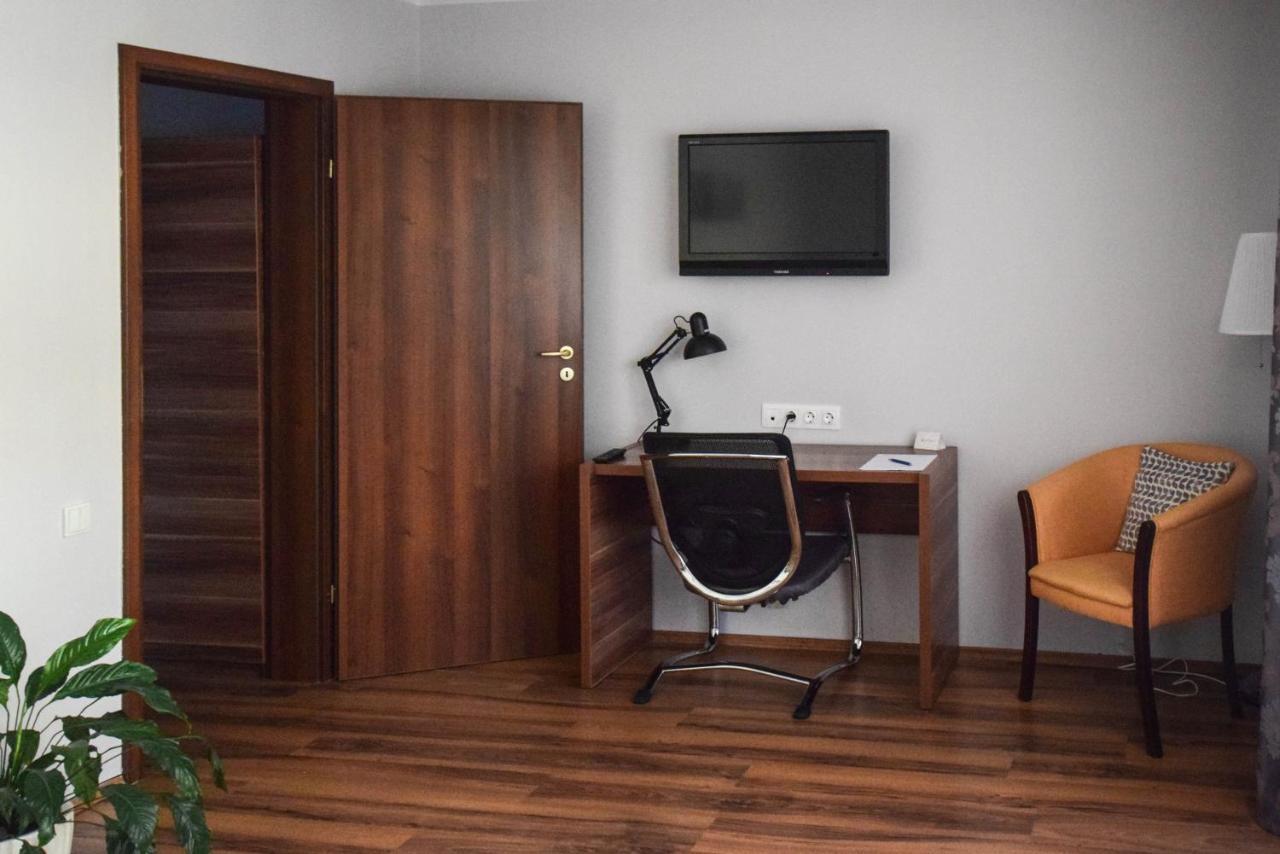 Cabrio Apart Hotel Cluj-Napoca Exterior photo